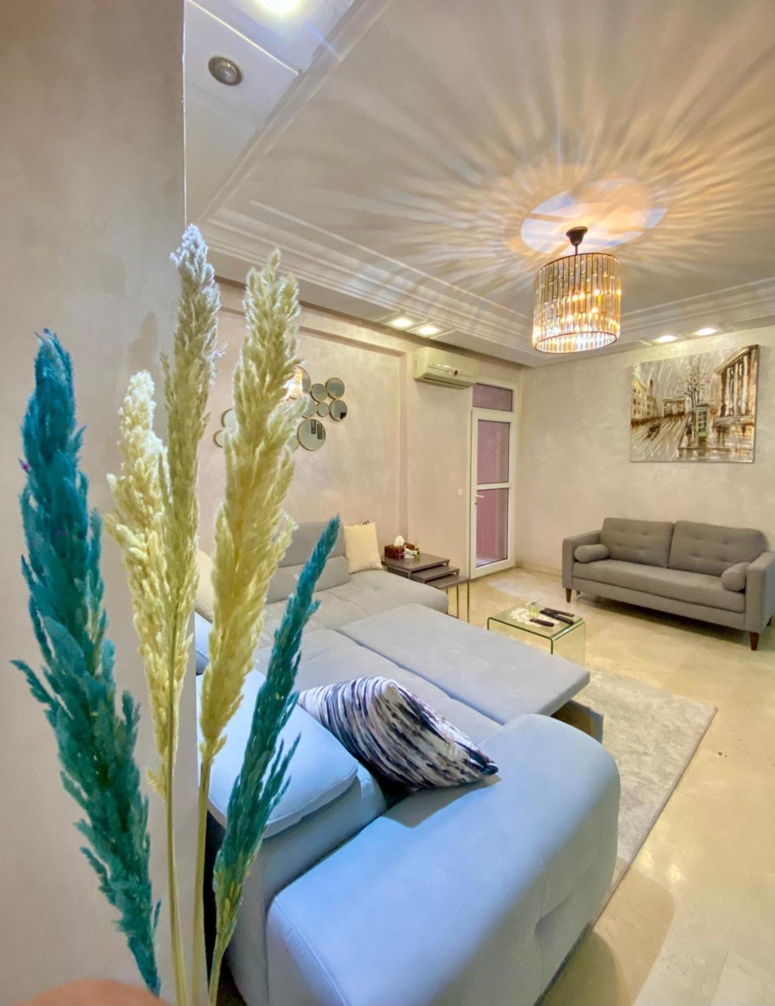 Appartement De Lux Casablanca Exterior photo